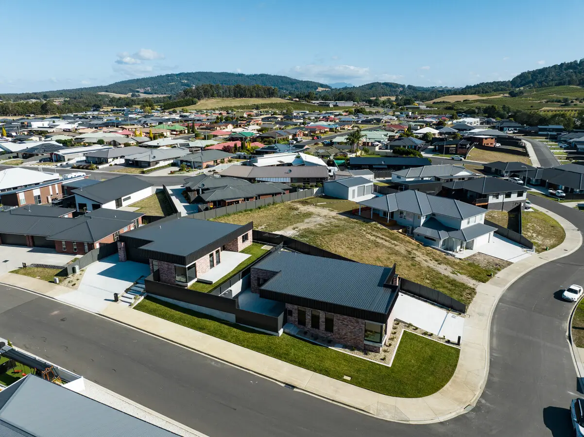 houses in tasmania